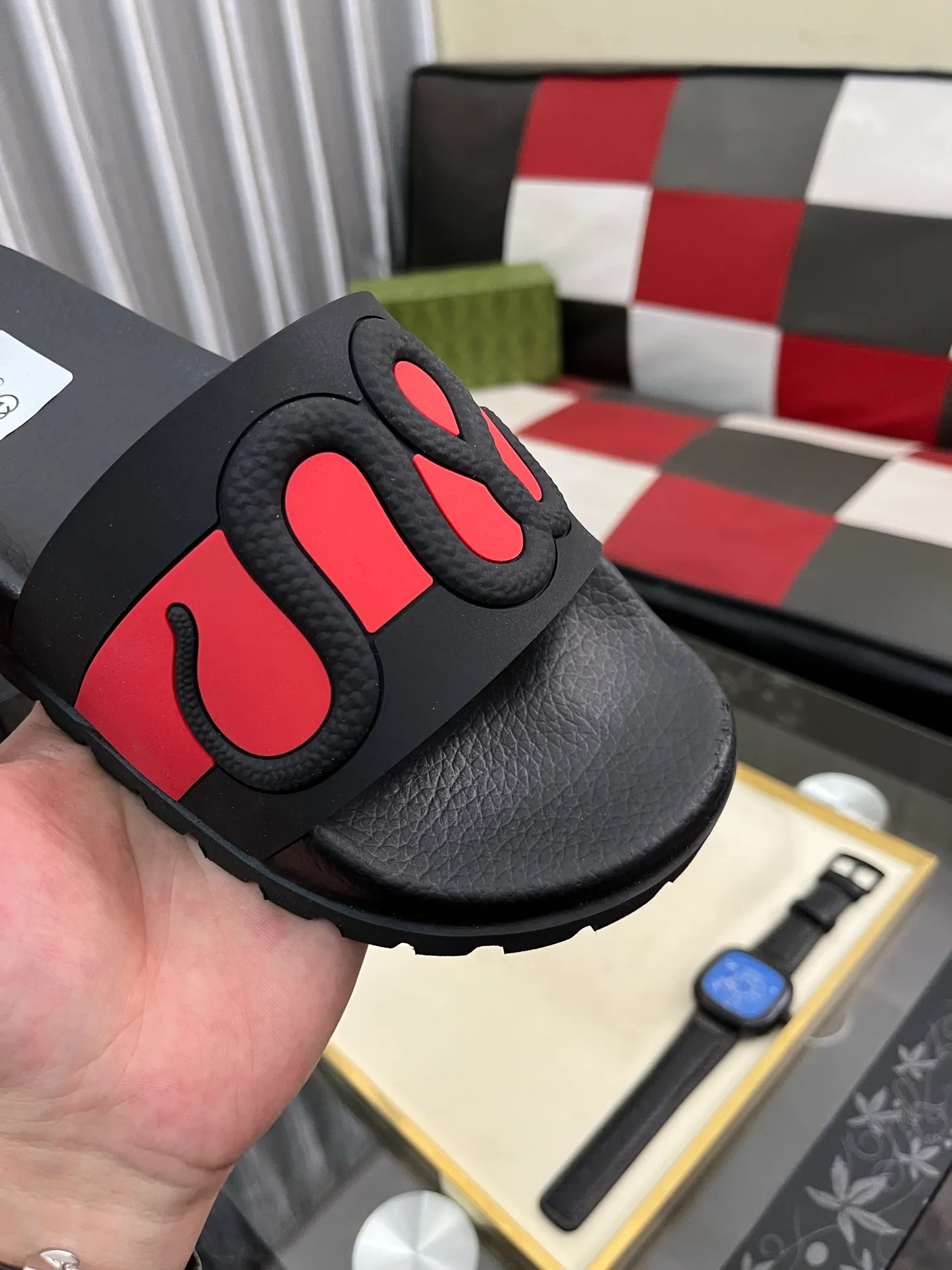 Men's men's shoes💰260⌚️⌚️ＧＵＣＣＩ.Gucci.Official website 1:1 popular slippers hot sale! Original original material 🩴 SIZE: 38-46 (45.46 non-refundable)
